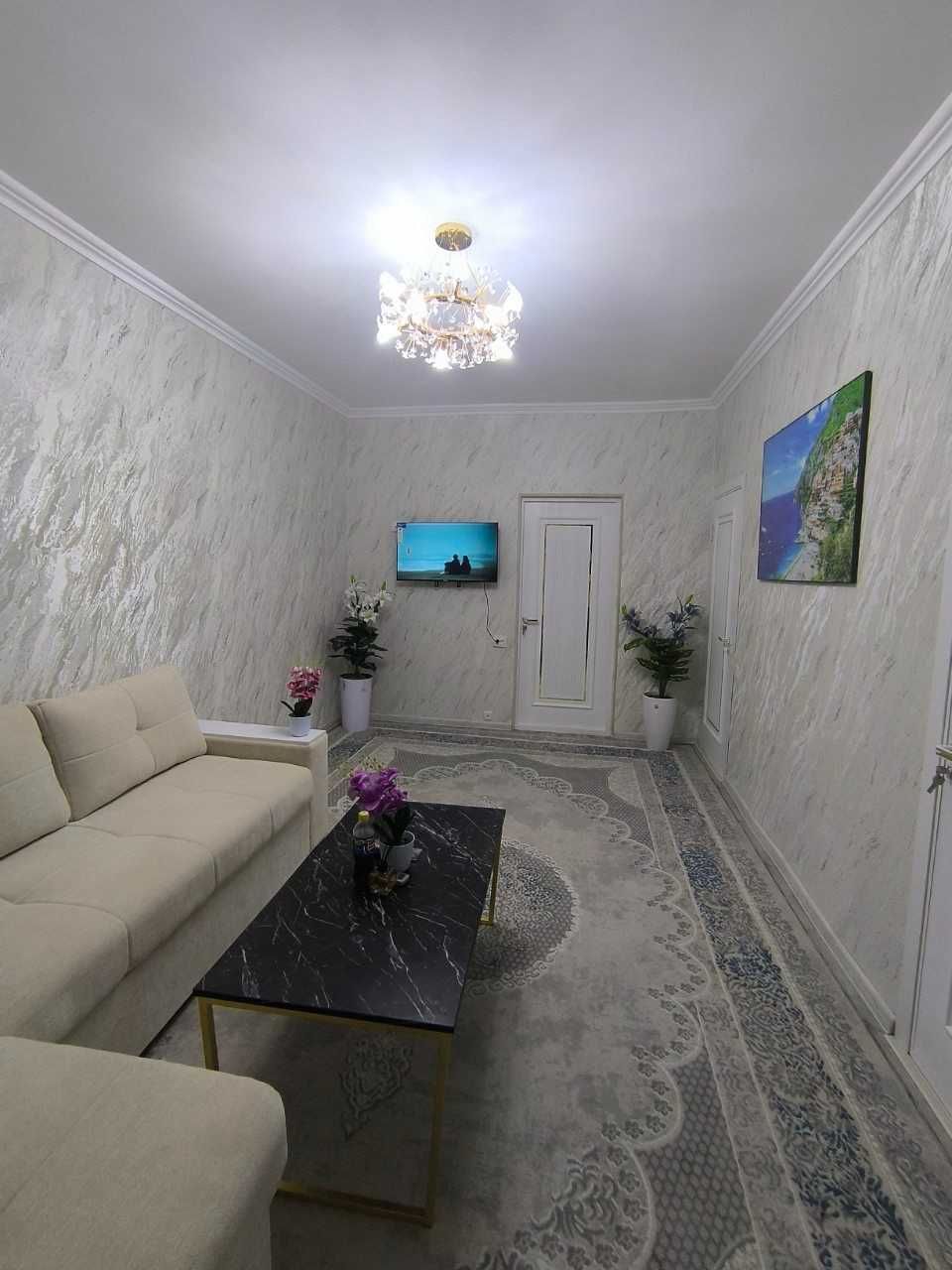 Чиланзар 19 квл 2в3/3/4 50м2 Евро , Панельный дом TL
