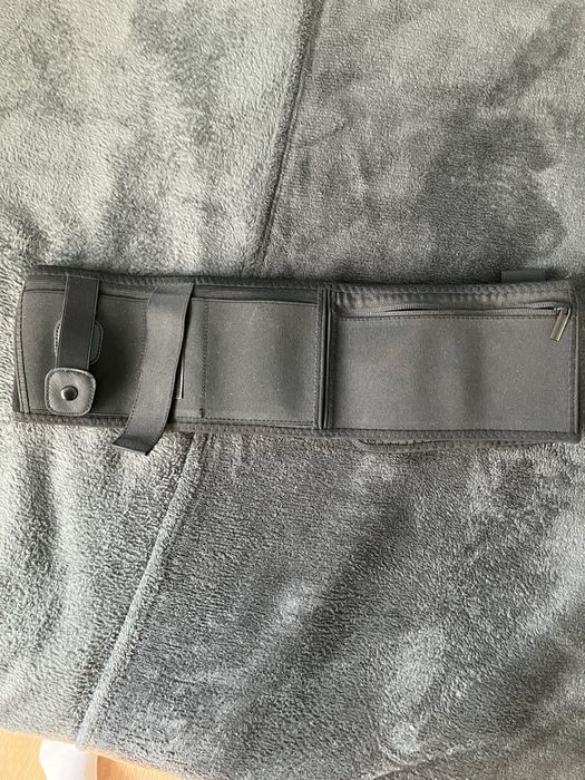 Черен спортен колан за вещи