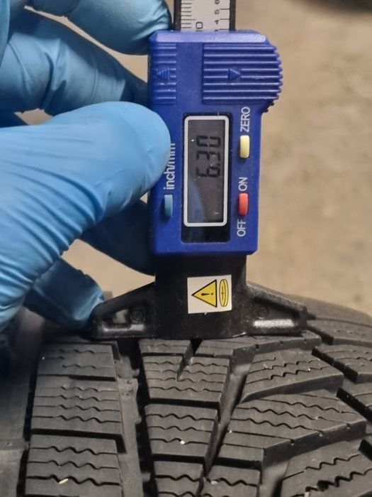 2 x Anvelope iarna 215/65/R17 99H Hankook Winter icept evo2 SUV (2021)