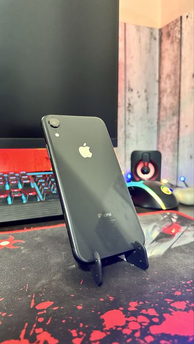 iPhone Xr negru 64Gb
