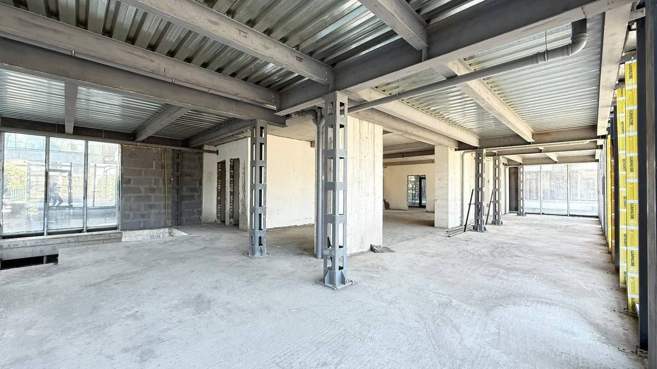 Коммерческое помещение
ЖК Parkwoood
Ул.Нукусская 1424квм