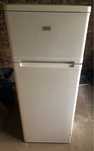 Хладилник Zanussi 140см