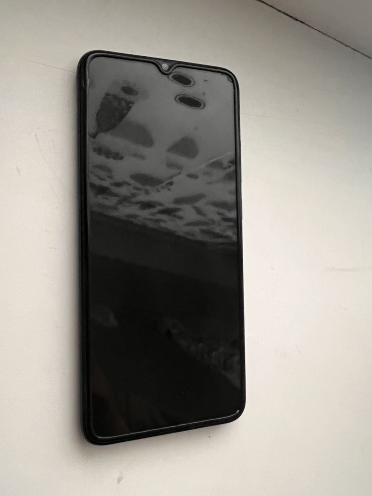Продам смартфон Samsung A02s