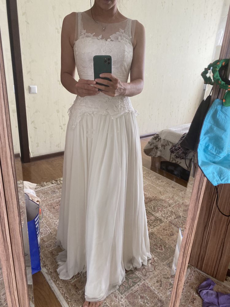 Платье свадебное или для узату