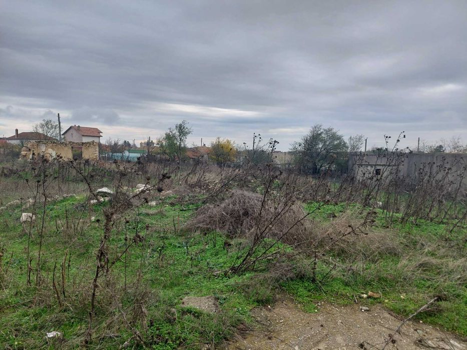 Парцел в гр.Варна с.Каменар