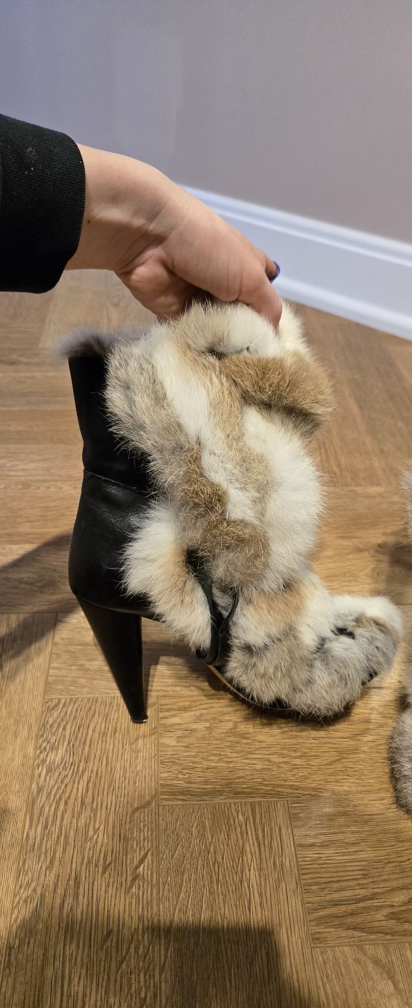Дамски боти ISABEL MARANT с естествен косъм