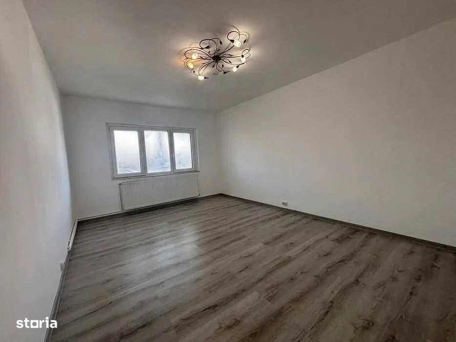 Vanzare - Apartament 3 camere plus exindere, 98mp utili, parter inalt