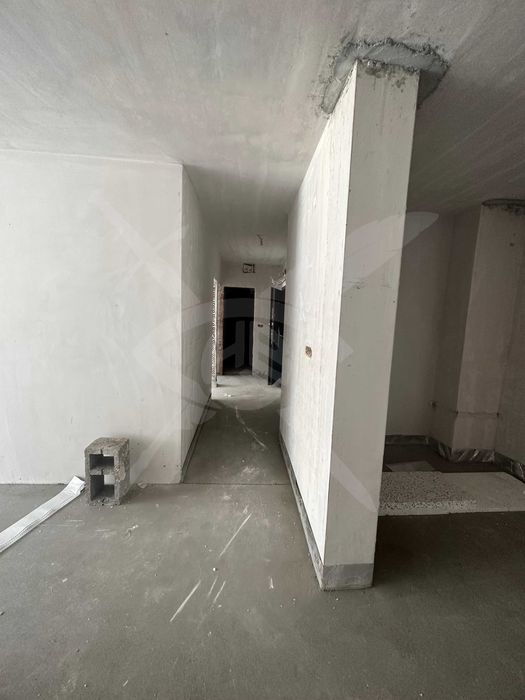 Продава се Тристаен апартамент в Пловдив, Съдийски - 113 кв.м за 1554 €/кв.м - Снимка #3