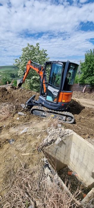 Miniexcavator, excavator, de inchiriat, inchiriere