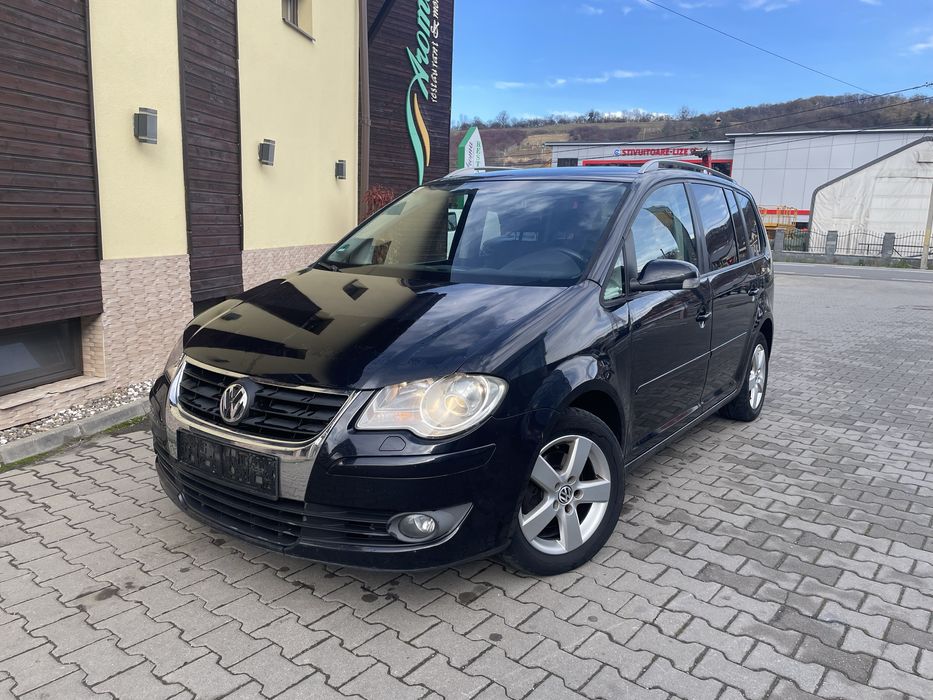 Vw Touran 1.9 Tdi 105cp-mod UNITED-Climatronic-Tempomat-Xenon !