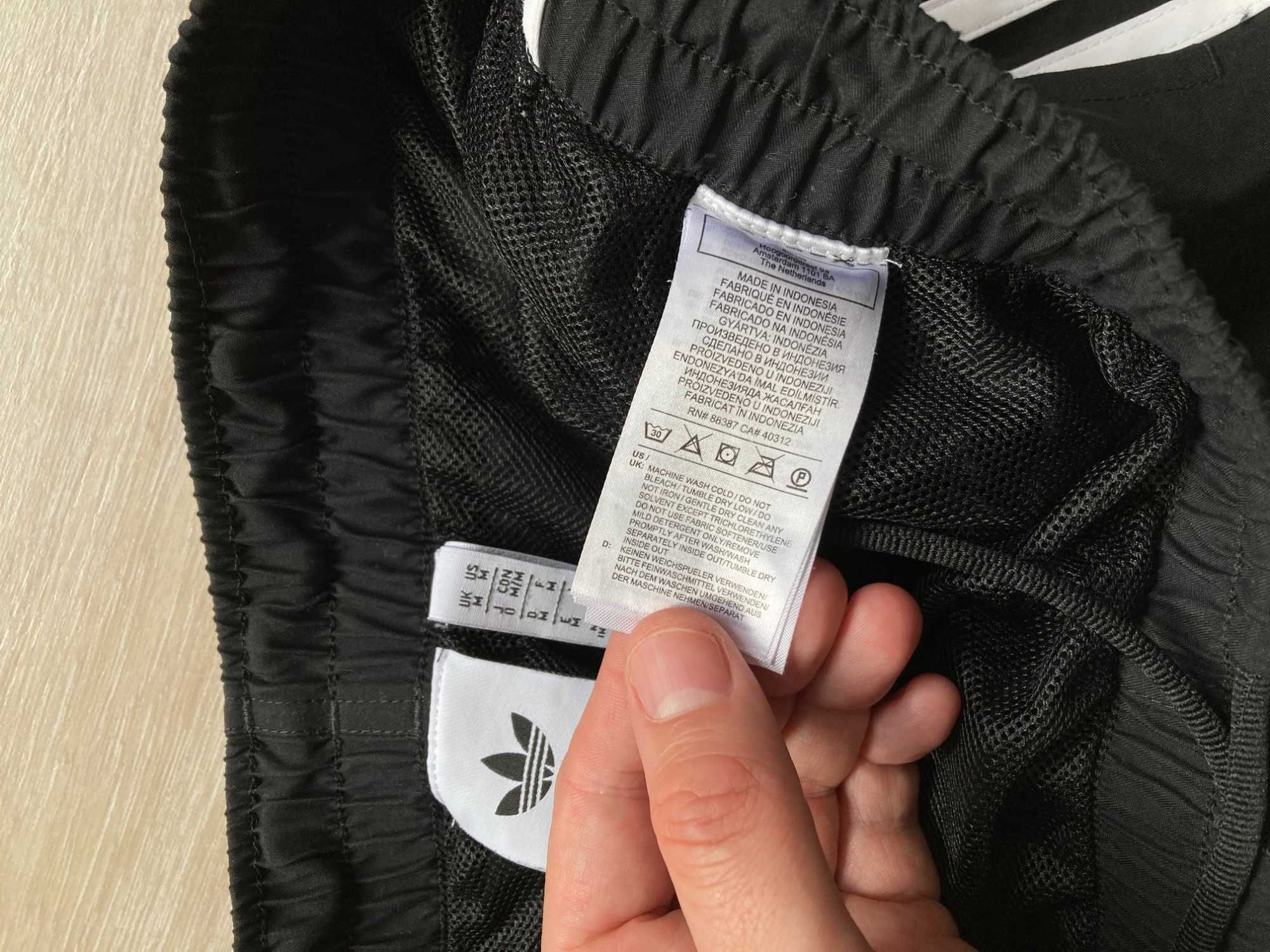 Адидас Adidas Originals 3 Stripe къси панталони къс панталон шорти М