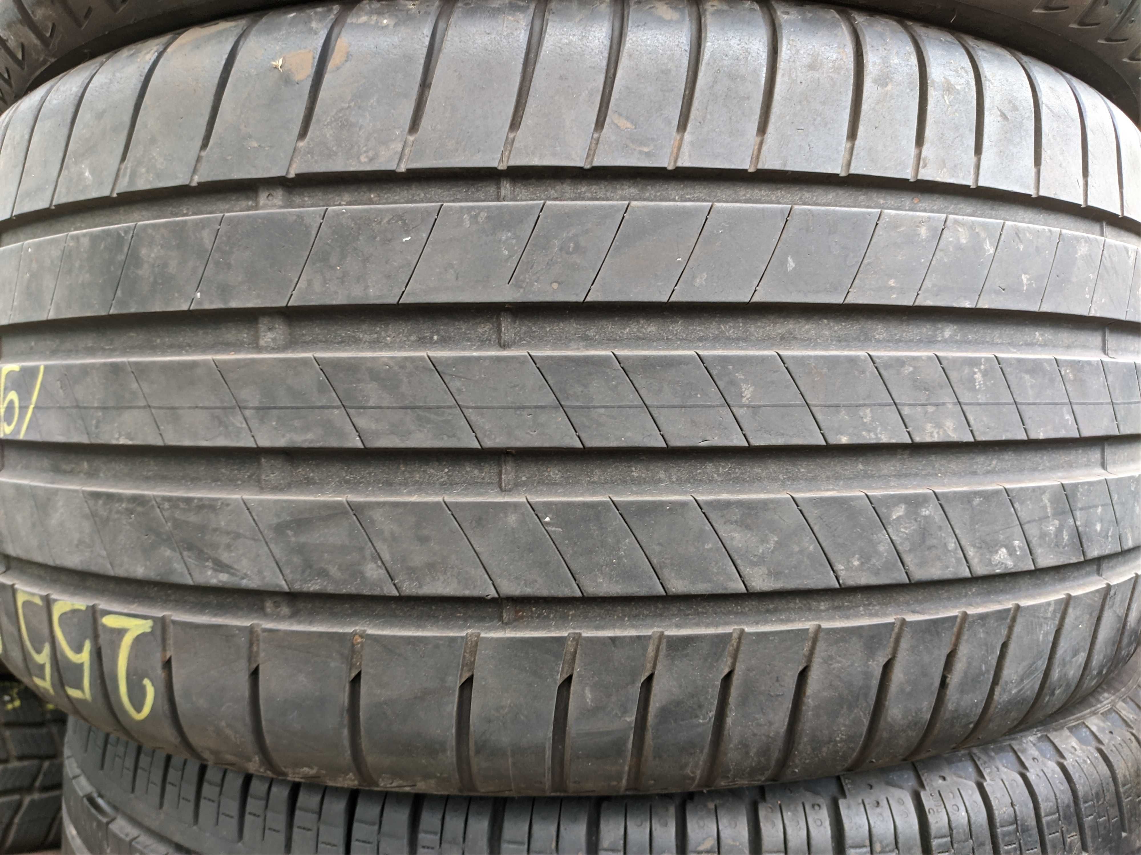 2бр Летни гуми 255 35 21 - Bridgestone - DOT 2022 -