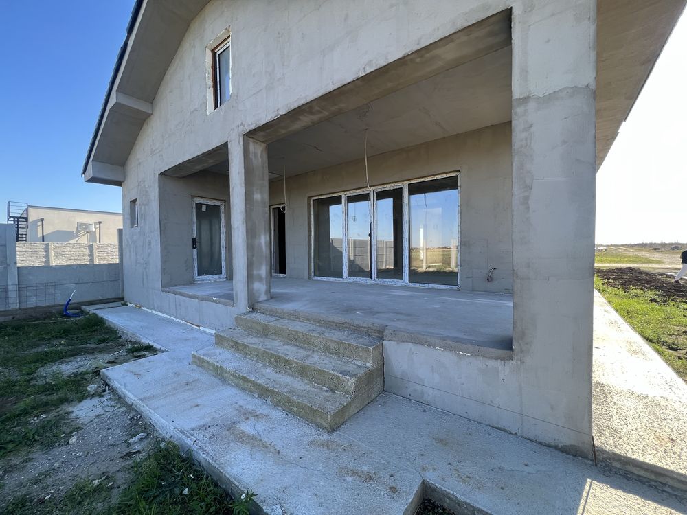Casa noua Santandrei
