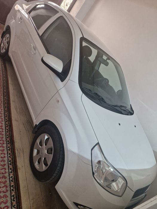 Nexia 3 .  7200 yurgan . 2018 yil