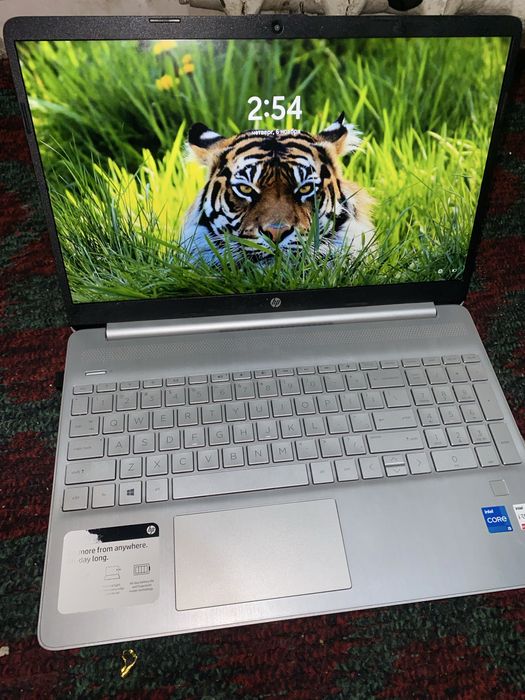 Noutbuk hp i5 256SSD