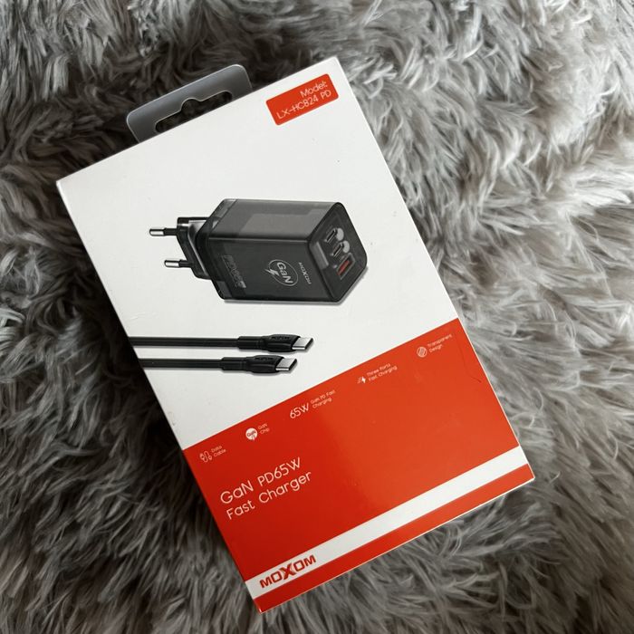 Зарядное устройство для телефона