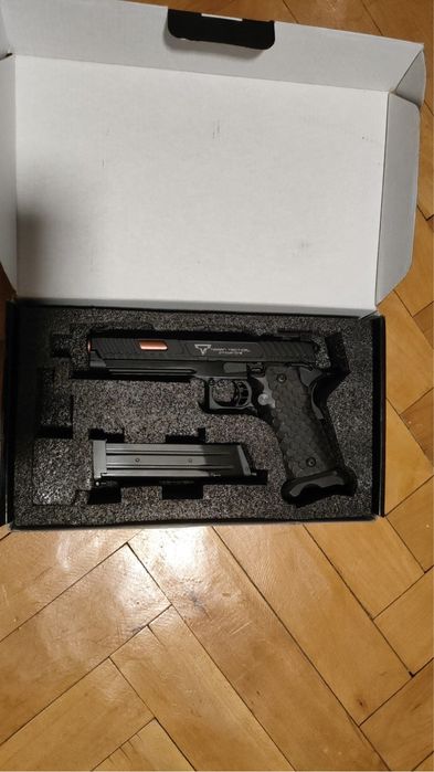Replica Pistol Tactical