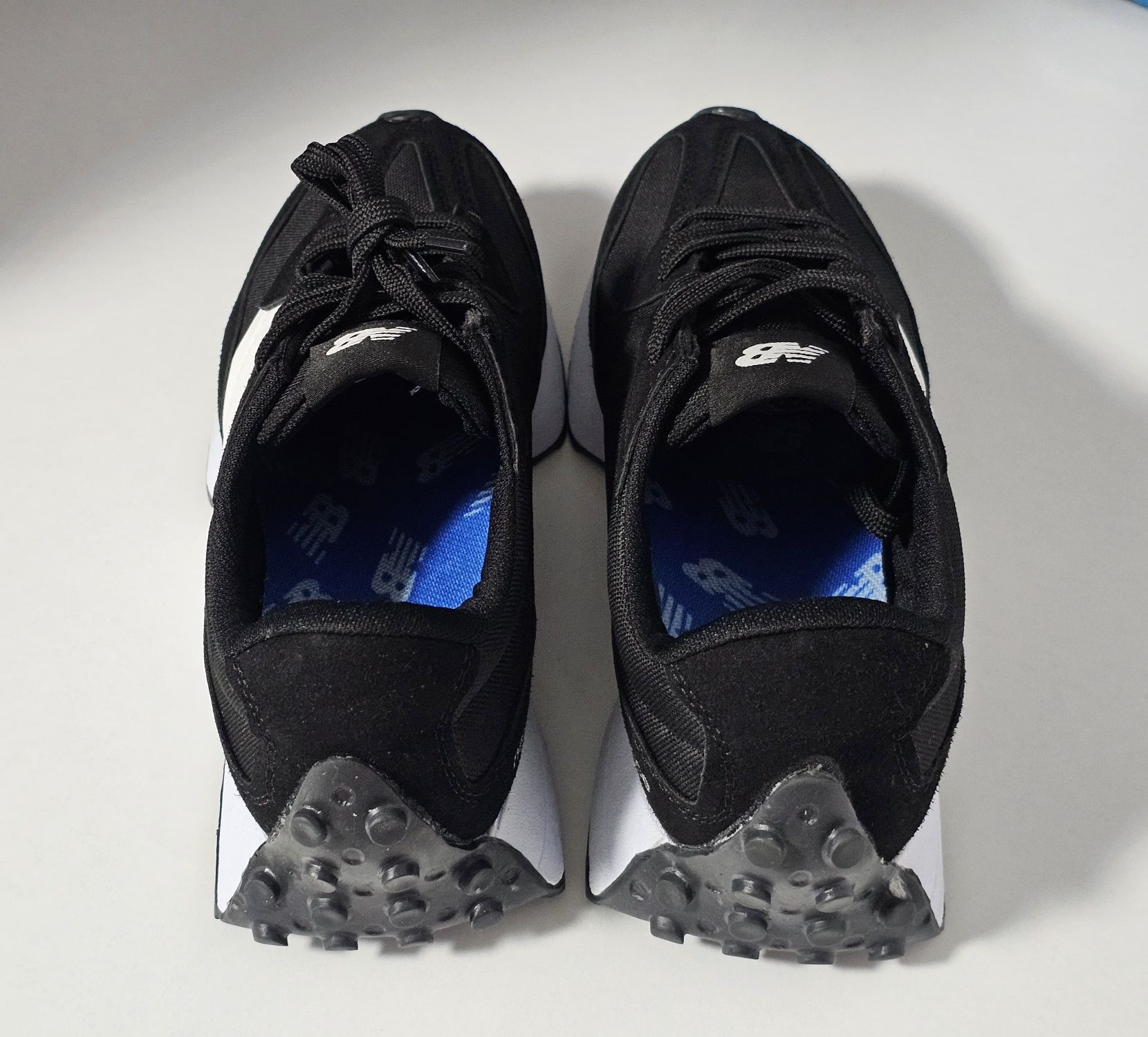 Adidași New balance