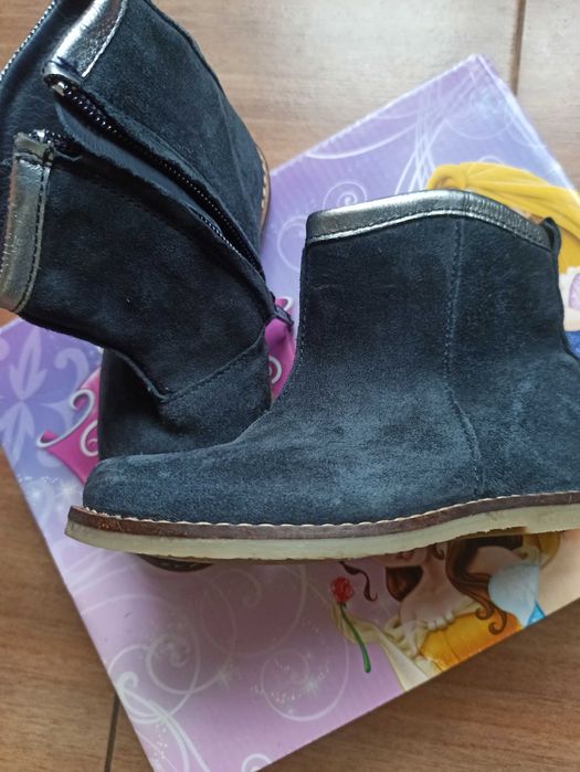 Боти от естествена кожа