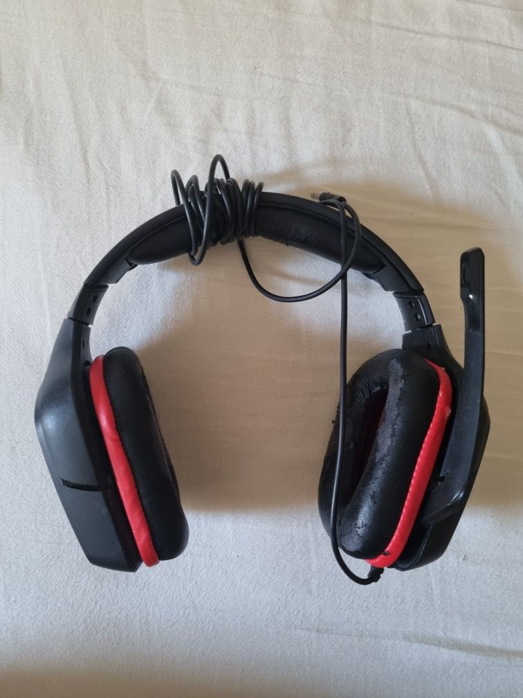 Слушалки Logitech, С кабел, Микрофон, Контрол на звука, 20 Hz - 20 KHz