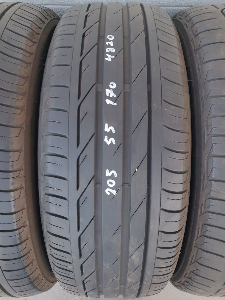 Летни гуми 4 броя BRIDGESTONE Turanza T001 205 55 R17 дот 2221