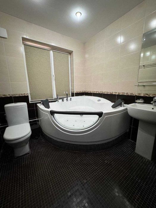 СДАЕТСЯ Светлая 3-комнатная квартира с мебелью и техникой, (Р6)