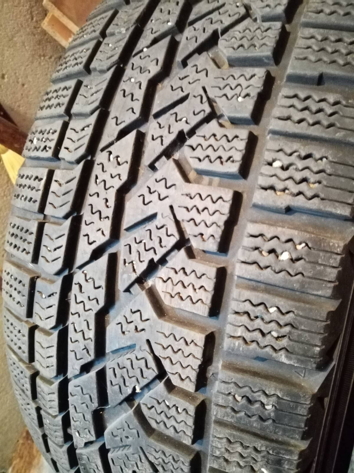 Зимни гуми KUMHO