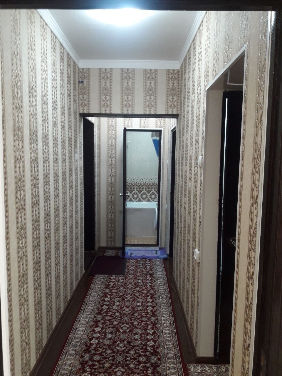 Yunusobod, Shohsaroy yaqinida joylashgan 2 xonali xonadon