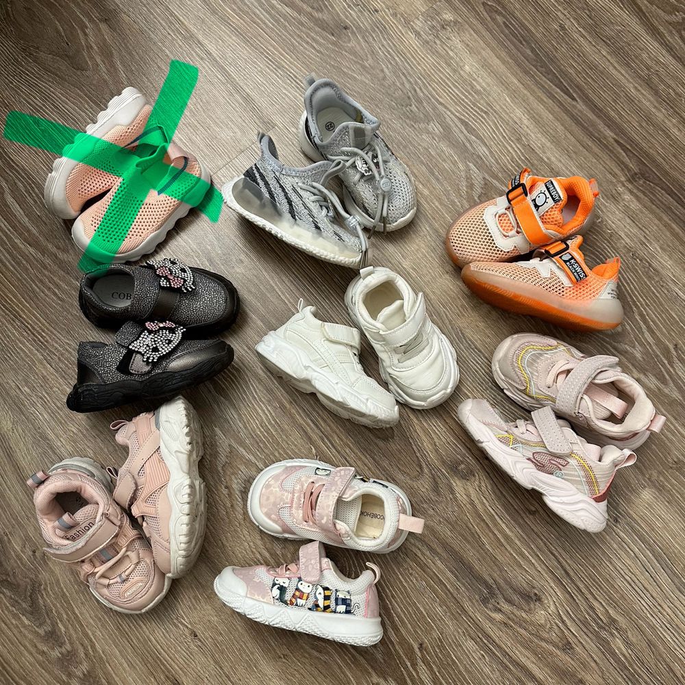 Летняя детская обувь. Кроксы, кроссовки сеточки, сандали и мокасины