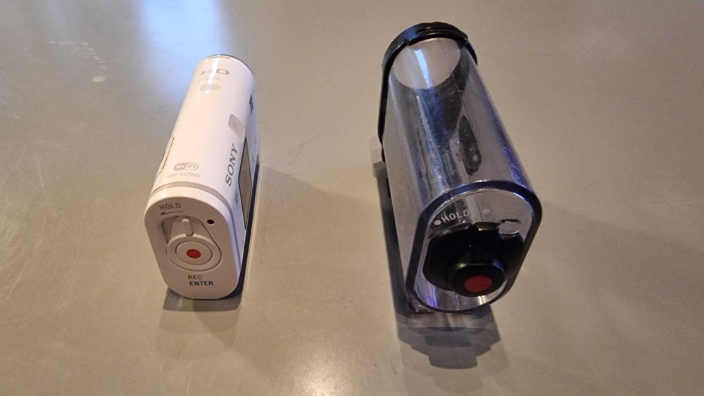Sony Splashproof HDR-AS200V Action Cam + Accesorii
