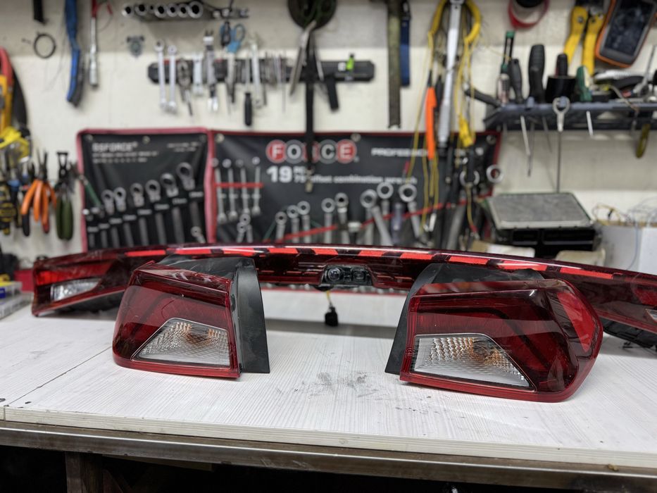 Задние фары Kia K5