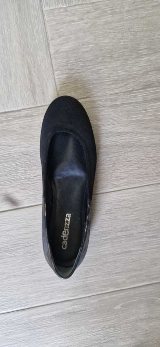 Pantofi din piele intoarsa Candeza NOI marimea 38 (picior ingust)