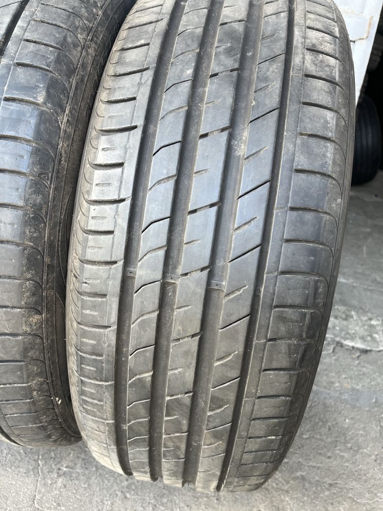 4 бр. летни гуми 235/55/19 Nexen DOT 4120 5/5,5 mm