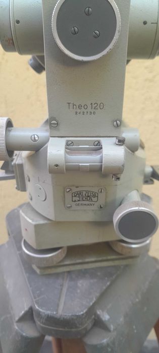 Teodolit Carl Zeiss Jena Theo 120