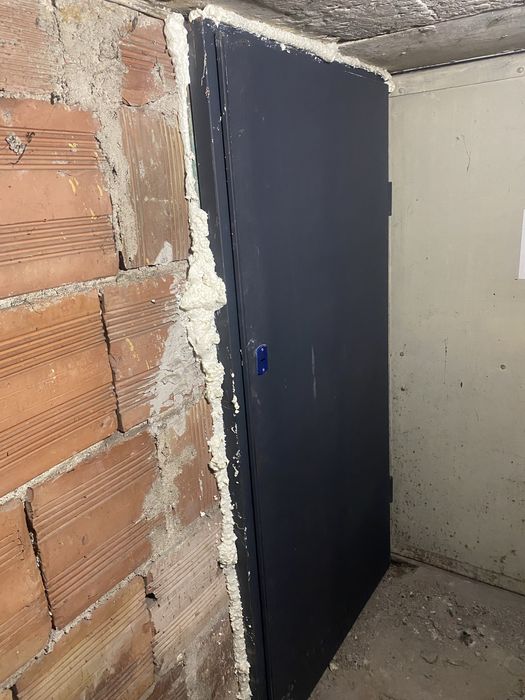 Мазе под наем  Склад Център - Намалена цена!