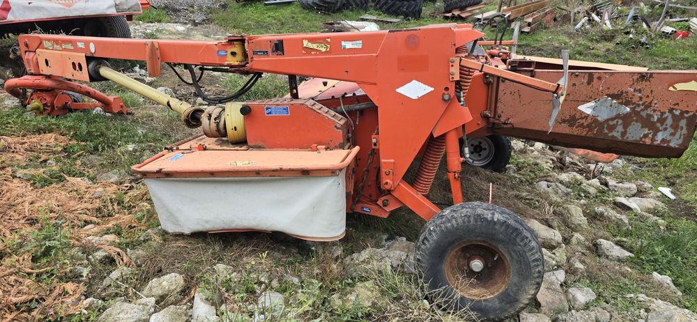 Piese cositoare kuhn grup pinion cilindru hidraulic 303