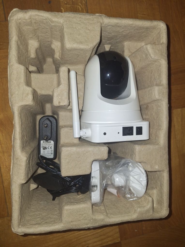 D-Link DCS-5020L – IP камера с нощно виждане и панорамно движение