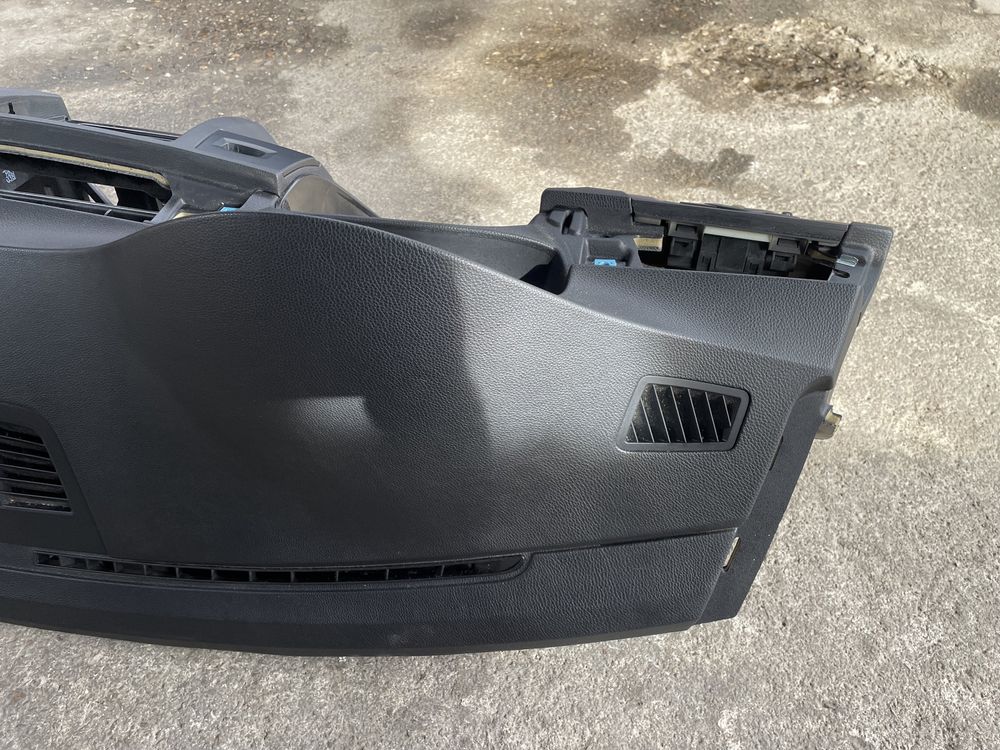 Planșă Bord BMW E90 E91 +Airbag Pasager