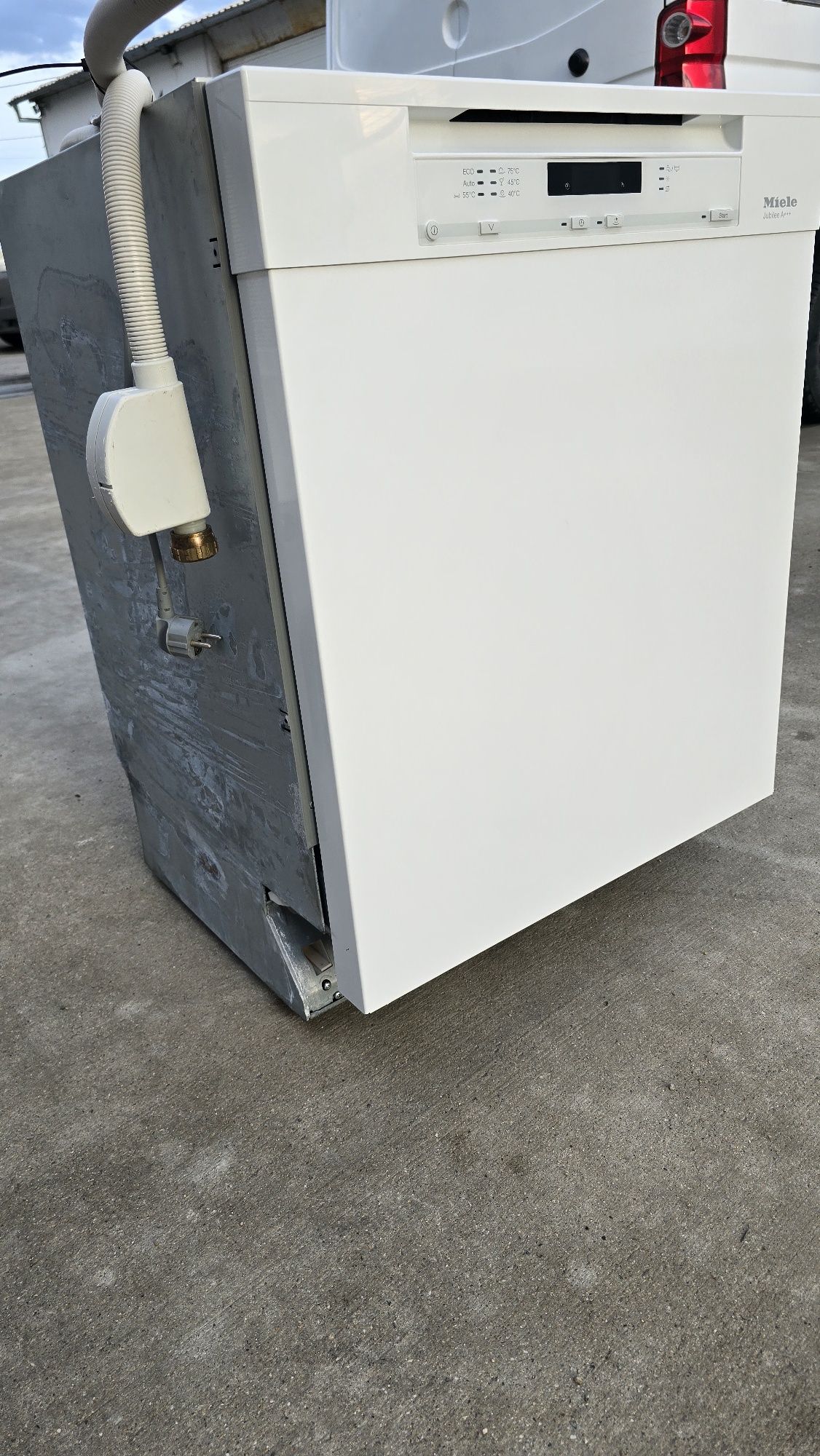 Съдомиялна Miele G6000 SCU