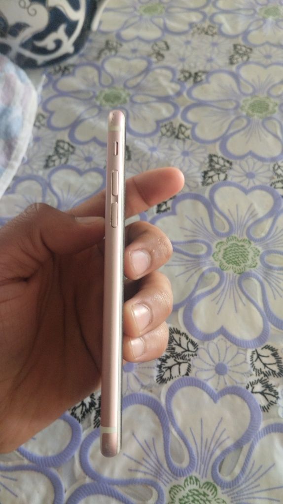 I phone 6s  32г СРОЧНА!