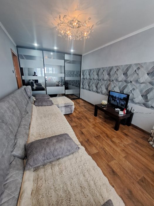 Продаём однокомнатную квартиру УП на 8ом м-не