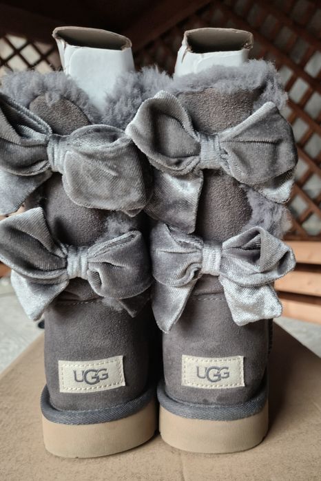 UGG originale mov, mărimea 38, piele întoarsă