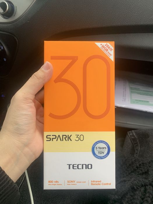 Tecno. spark .30.