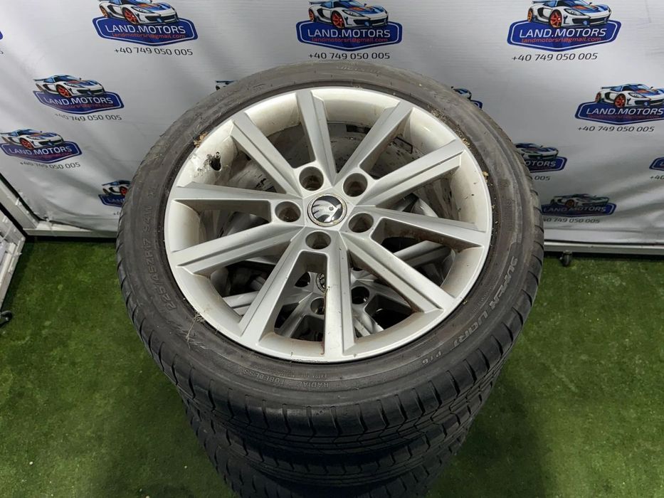 JANTE SKODA R17 / 5x112 / SUPERB 2 / 225 /45 ZR17 94W XL / 7JX17H2 ET49 / 3824+ CAUCIUCURI (X4)
