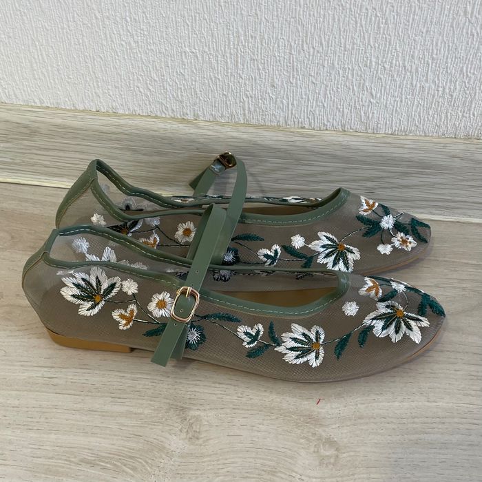 Балетки женские тонкие