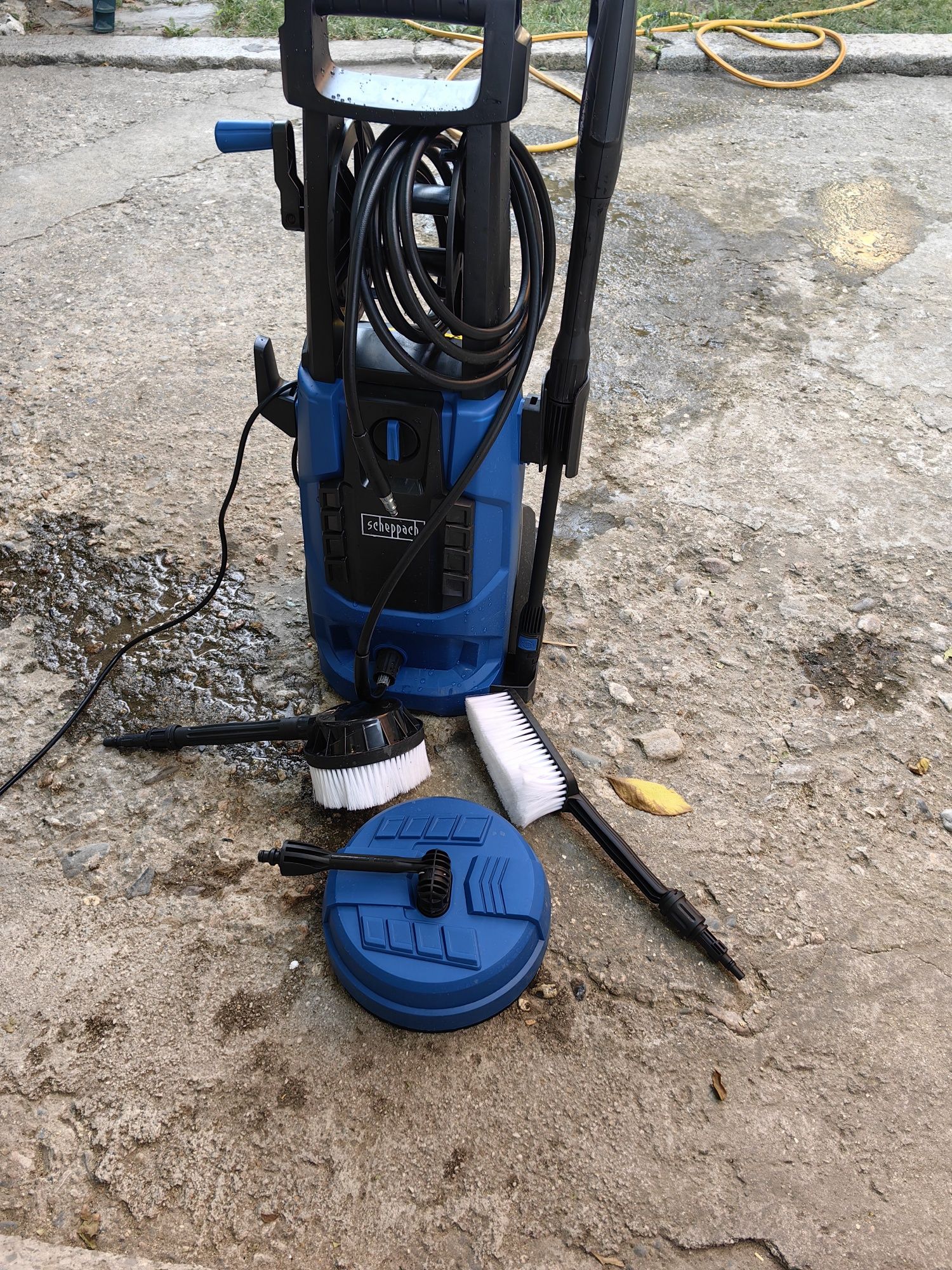 Водоструйка Scheppach HCE3000, 2400W, 180 bar, син