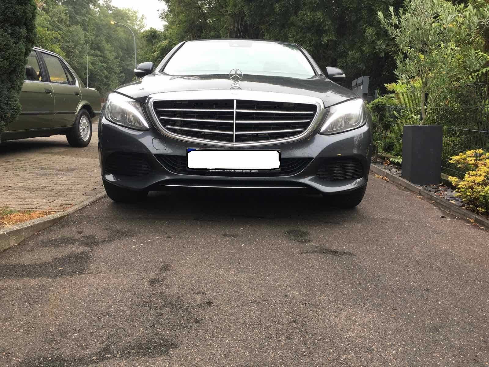 Mercedes Benz C180