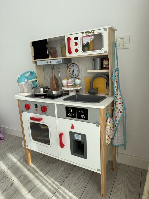 De vanzare bucatarie din lemn LIDL