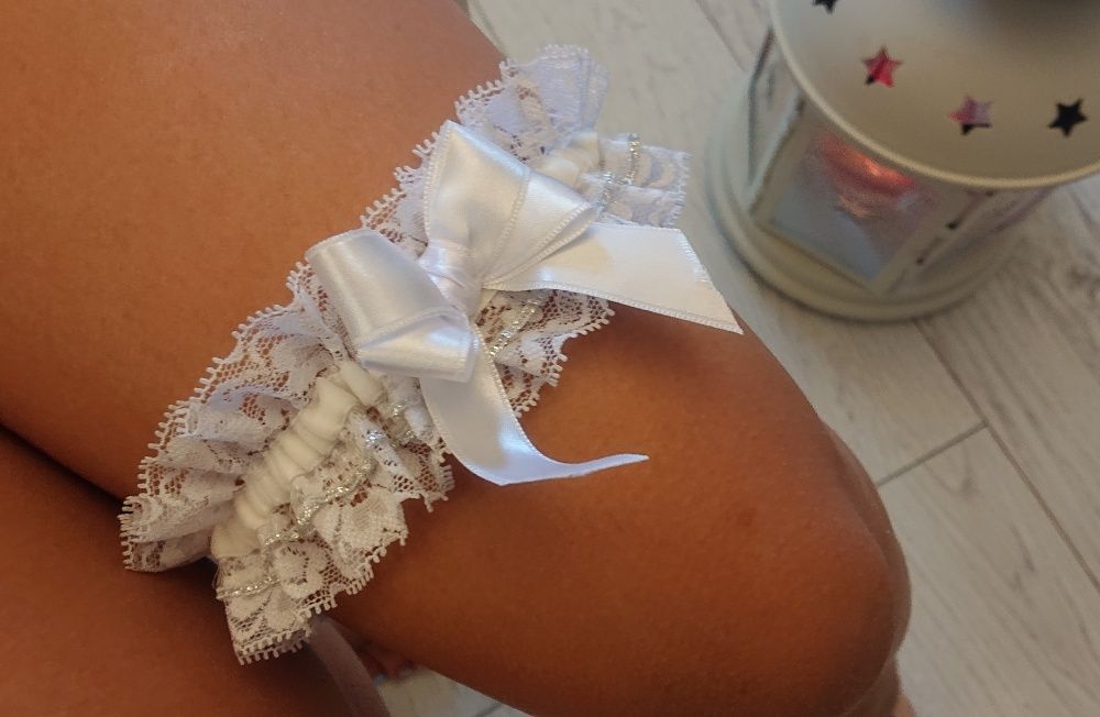Jartiera mireasa NOUA hand made 100% in Romania Bridal garter