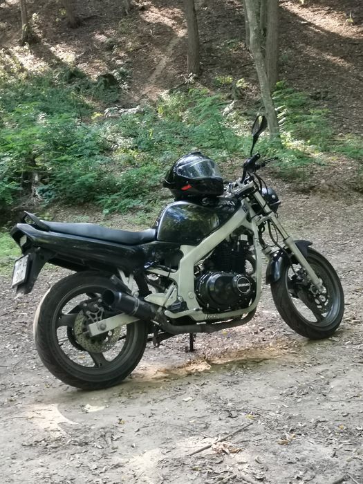 Suzuki GS 500 E a2